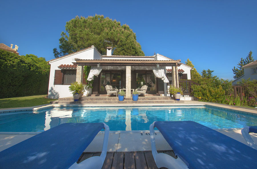 Casa Cumbres – Beautiful 3 Bedroom Holiday Villa in Elviria